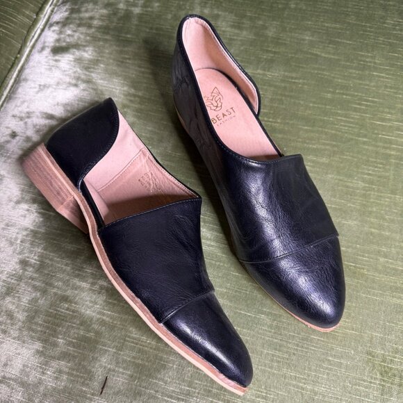 Beast Fashion Carter Black Loafers Size 8.5 Cutout With Low Heel Slip-on - Picture 1 of 9